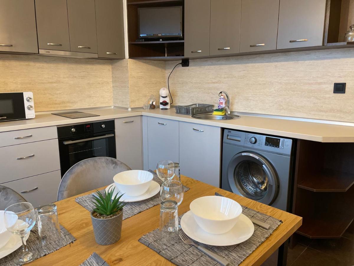 Sity Home Burgas ภายนอก รูปภาพ