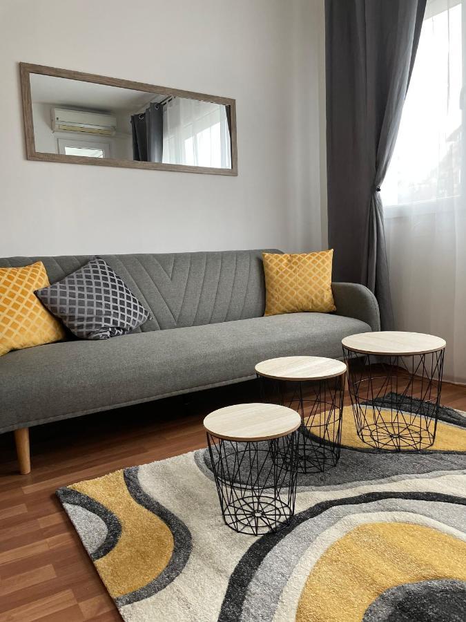 Sity Home Burgas ภายนอก รูปภาพ