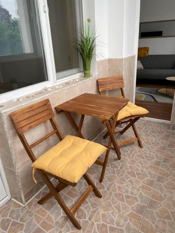 Sity Home Burgas ภายนอก รูปภาพ